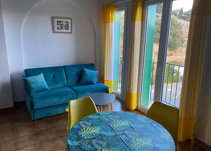 4mir11jaune- T2 En Duplex Idealement Situe Pour 4 Personnes *