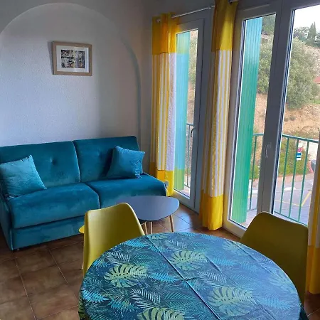 4mir11jaune- T2 En Duplex Idealement Situe Pour 4 Personnes *
